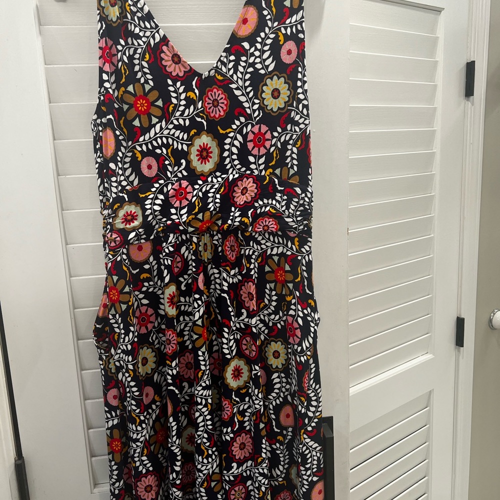 Boden vneck navy pattern 12tall